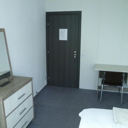 Datacom Guest House Нікосія Екстер'єр фото