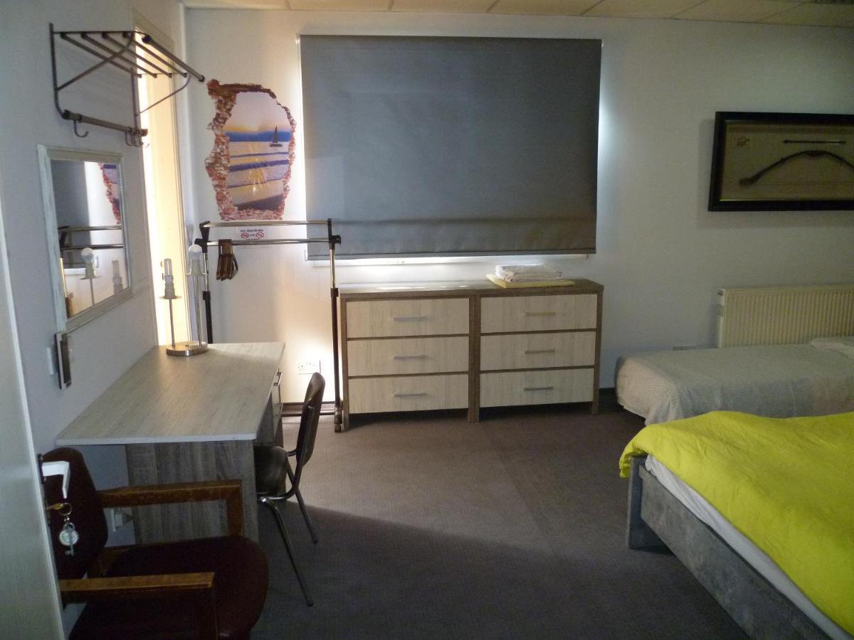 Datacom Guest House Нікосія Екстер'єр фото