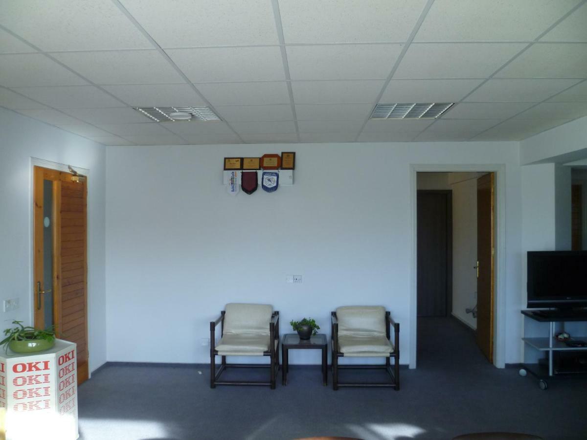 Datacom Guest House Нікосія Екстер'єр фото